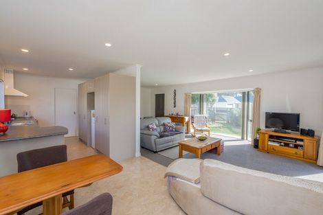 Photo of property in 2 Belle Maison Court, Levin, 5510