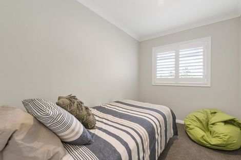Photo of property in 13 Kestrel Lane, Kinloch, Taupo, 3377