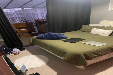 Photo of property in 1a Bristol Crescent, Roslyn, Palmerston North, 4414