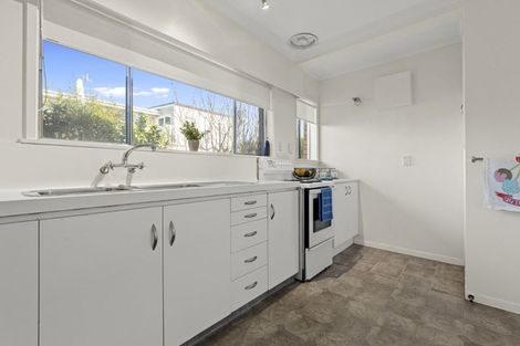 Photo of property in 5a Laing Place, Otumoetai, Tauranga, 3110