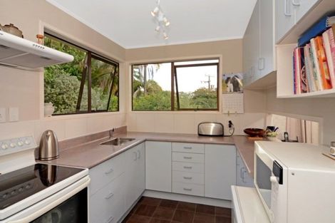 Photo of property in 88 Powrie Street, Glenfield, Auckland, 0629