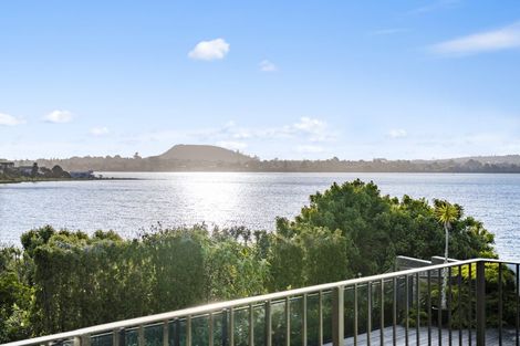 Photo of property in 38 Venus Place, Half Moon Bay, Auckland, 2012
