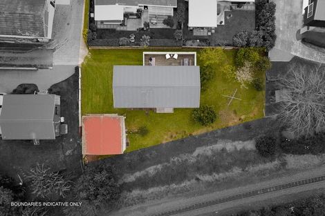 Photo of property in 37 Seaway Terrace, Otumoetai, Tauranga, 3110
