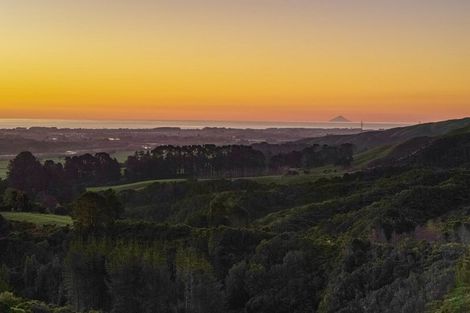 Photo of property in 141 Kaitawa Road, Hautere, Otaki, 5582