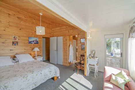 Photo of property in 9 Charles Green Drive, Cooks Beach, Whitianga, 3591