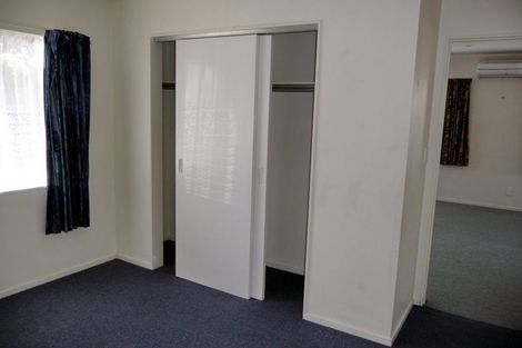 Photo of property in 2/63 Main Road, Titahi Bay, Porirua, 5022