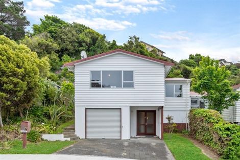 Photo of property in 7 Kerr Grove, Johnsonville, Wellington, 6037