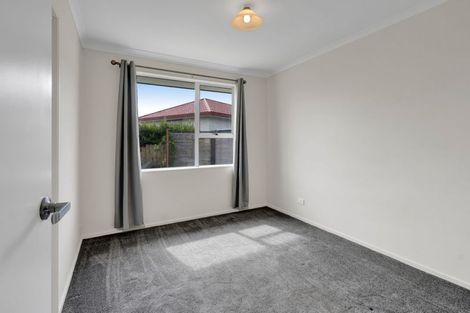 Photo of property in 25 Silvan Place, Bell Block, New Plymouth, 4312