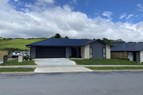 Photo of property in 154 Adler Drive, Ohauiti, Tauranga, 3112