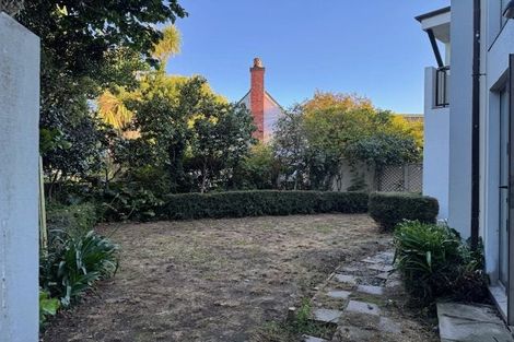 Photo of property in 2/37 Poynder Avenue, Merivale, Christchurch, 8014