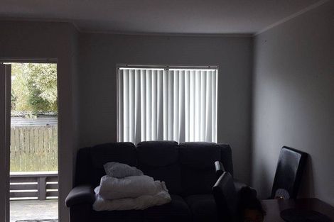 Photo of property in 1/226a Dominion Road, Red Hill, Papakura, 2110