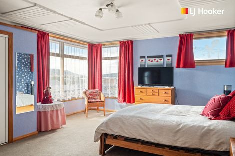 Photo of property in 62 Playfair Street, Caversham, Dunedin, 9012