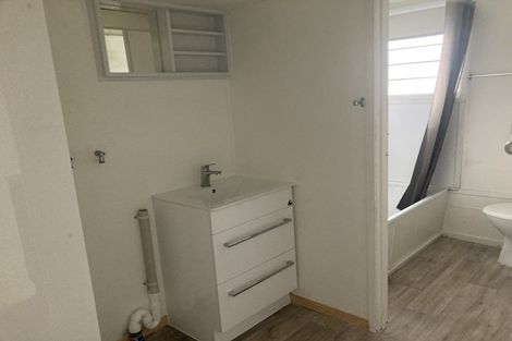 Photo of property in 214 Panama Road, Mount Wellington, Auckland, 1062