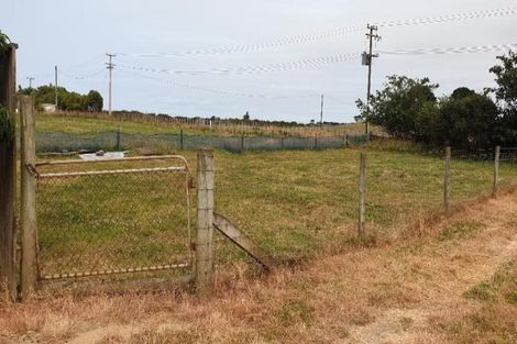 Photo of property in 20 Kaharoa Road, Patea, 4597