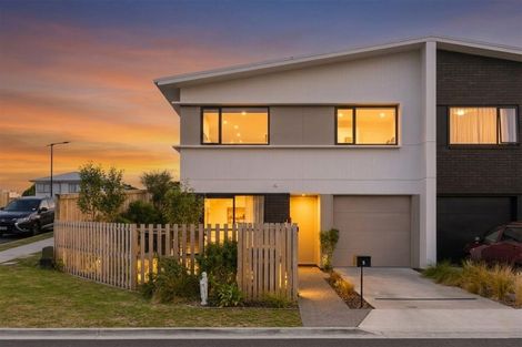 Photo of property in 1 Ara Waione, Omokoroa, 3114