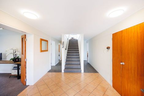 Photo of property in 22 Opawa Place, Terrace End, Palmerston North, 4410