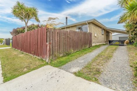 Photo of property in 10 Argyle Street, Kew, Invercargill, 9812