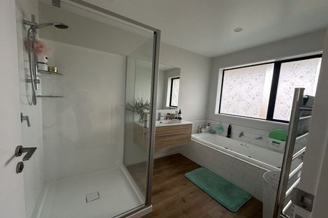 Photo of property in 8 Te Kanawa Lane, Rolleston, 7615