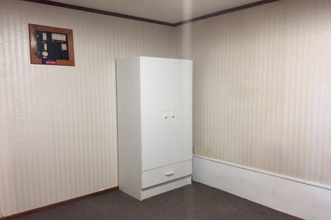 Photo of property in 74 Methuen Road, New Windsor, Auckland, 0600