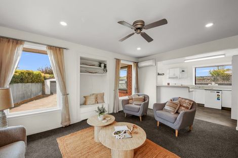 Photo of property in 22 Yarmouth Street, Aranui, Christchurch, 8061