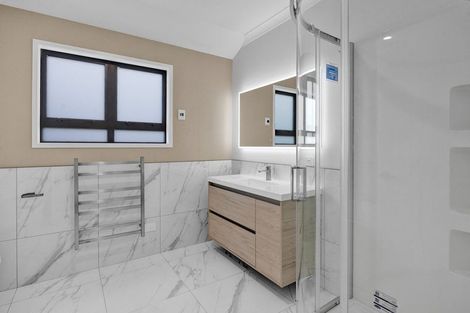 Photo of property in 5d Grey Street, Glenholme, Rotorua, 3010