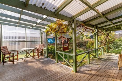 Photo of property in 15 Haswell Street, Eketahuna, 4900
