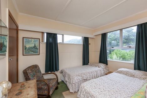 Photo of property in 120 The Parade, Paekakariki, 5034