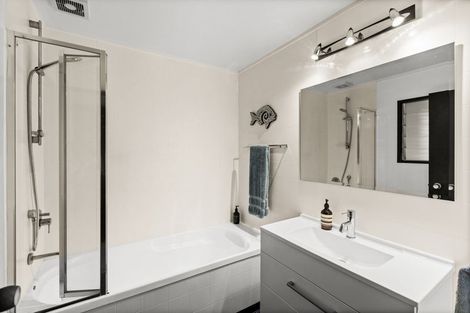 Photo of property in 13d Lovat Street, Havelock North, 4130