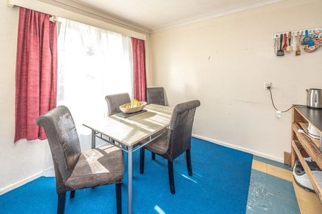 Photo of property in 125 Cornfoot Street, Castlecliff, Whanganui, 4501