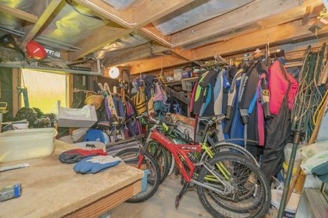 Photo of property in 4 Grierson Close, Hahei, Whitianga, 3591