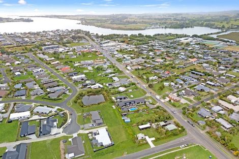 Photo of property in 68 Weka Street, Mangawhai, 0505