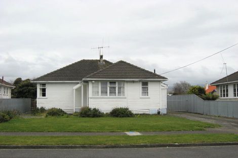 Photo of property in 4 Rugby Street, Levin, 5510