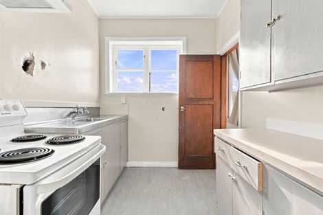 Photo of property in 100 District Road, Green Island, Dunedin, 9018