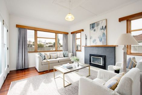 Photo of property in 911 Rangiora Street, Mahora, Hastings, 4120