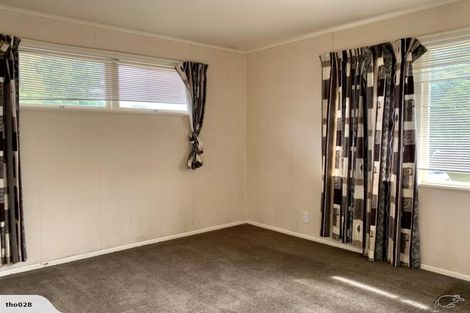 Photo of property in 52 Ennis Avenue, Pakuranga Heights, Auckland, 2010