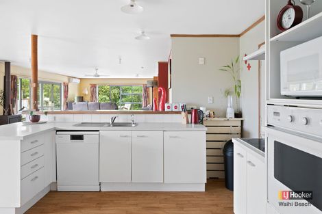 Photo of property in 11 Ocean Breeze Drive, Waihi Beach, 3611