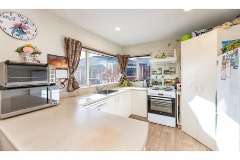 Photo of property in 2/479 Main South Road, Hornby, Christchurch, 8042