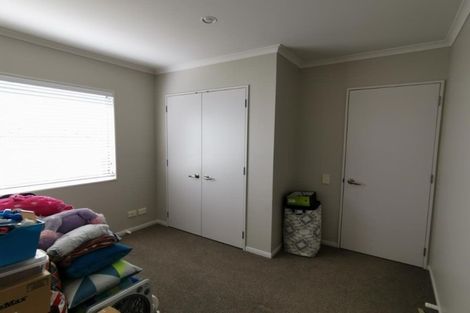 Photo of property in 21 Bellshill Close, Wattle Downs, Auckland, 2103