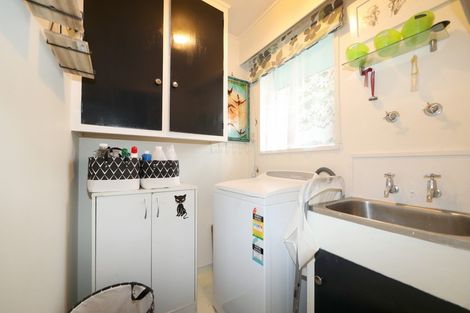 Photo of property in 220a Wolseley Street, Mayfair, Hastings, 4122