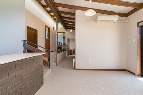 Photo of property in 1 Warwick Street, Balaclava, Dunedin, 9011