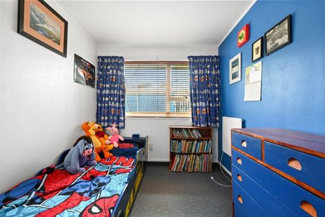 Photo of property in 16 Thode Place, Nawton, Hamilton, 3200