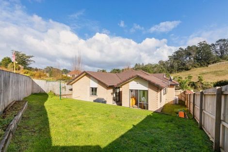 Photo of property in 26 Burton's Drive, Swanson, Auckland, 0614
