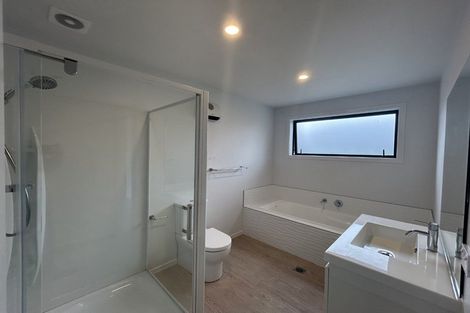 Photo of property in 51 Howden Drive, Jacks Point, 9371