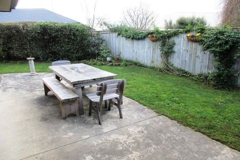 Photo of property in 4b Georgia Grove, Paraparaumu, 5032
