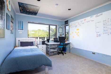 Photo of property in 41 Karamea Street, Whalers Gate, New Plymouth, 4310