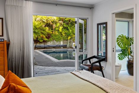 Photo of property in 74 Duncansby Road, Stanmore Bay, Whangaparaoa, 0932