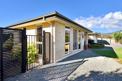 Photo of property in 4 Ruth Taylor Avenue, Stoke, Nelson, 7011