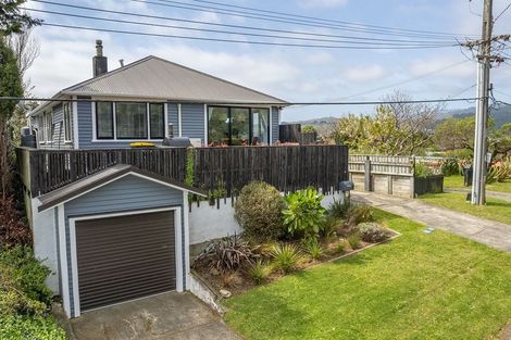 Photo of property in 16 Tui Road, Raumati Beach, Paraparaumu, 5032