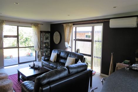 Photo of property in 21 Hawkridge Rise, Huntington, Hamilton, 3210