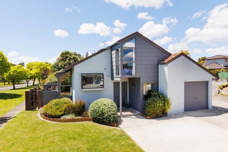 Photo of property in 75a Waterloo Crescent, Hokowhitu, Palmerston North, 4410